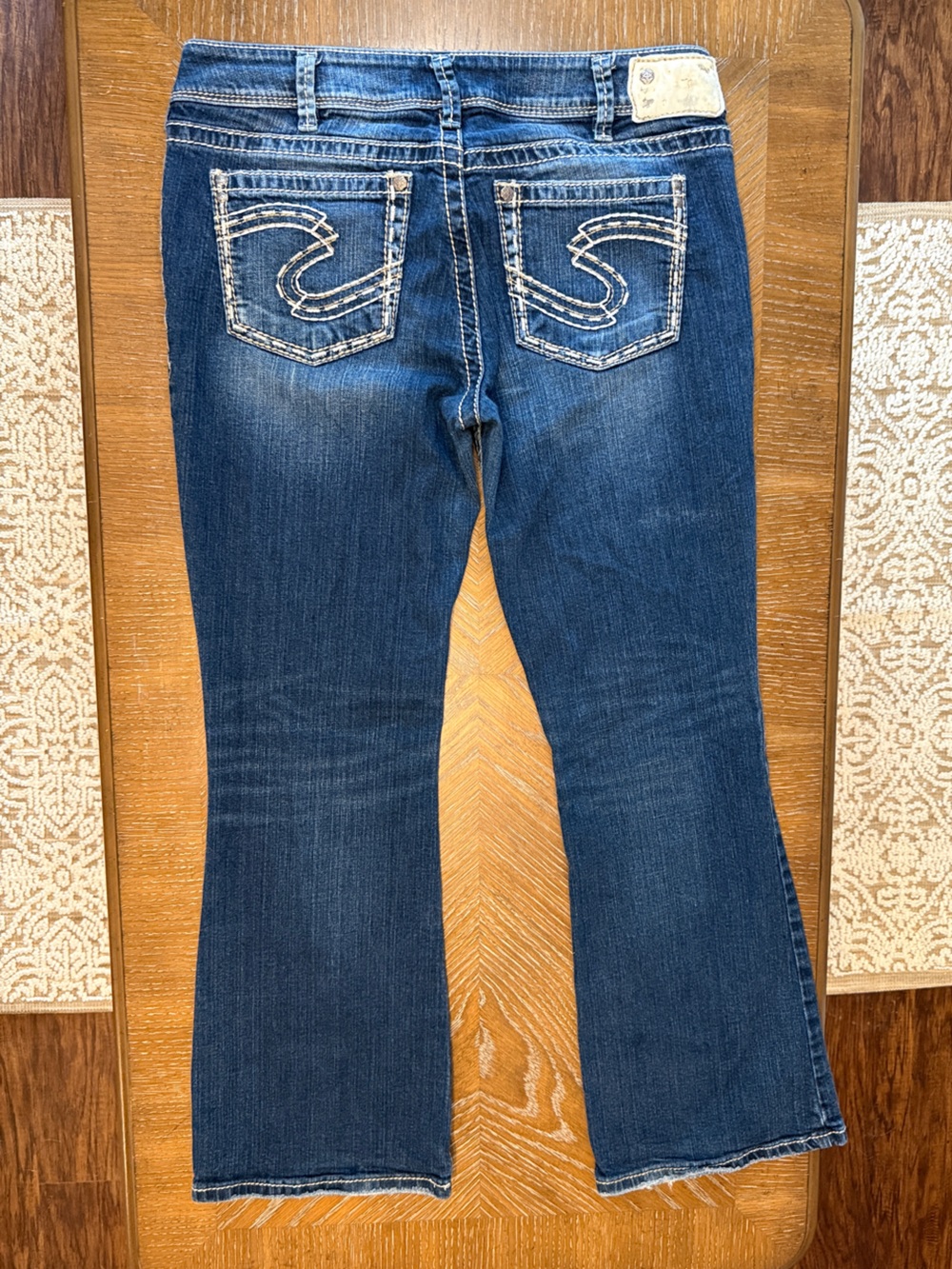 Silver Jeans Suki Dark Blue Bootcut Jeans with Embroidered Back Pockets